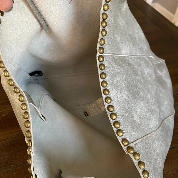 B-low the the belt studded tore bag - Picture 8 of 12